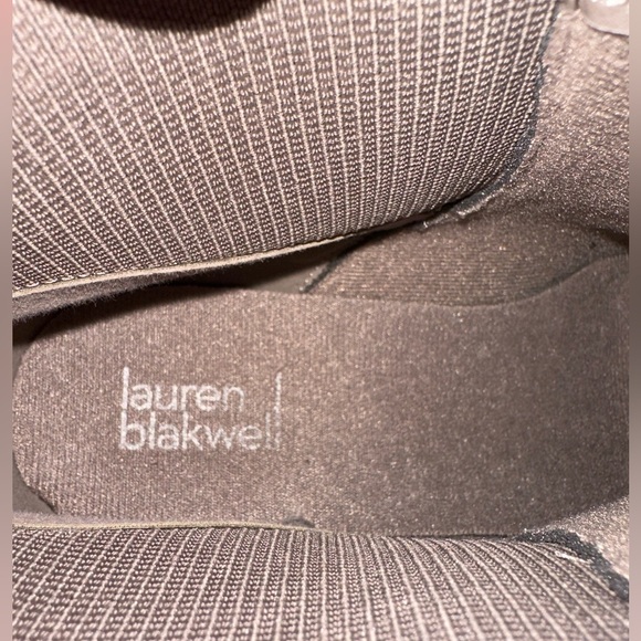 Last One! NEW Grey Lauren Blakwell Ankle Boot - Picture 6 of 9